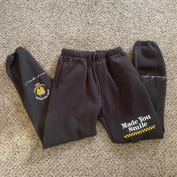 Mayfair Group Sweatshirt and Sweatpants - Picture 6 of 9